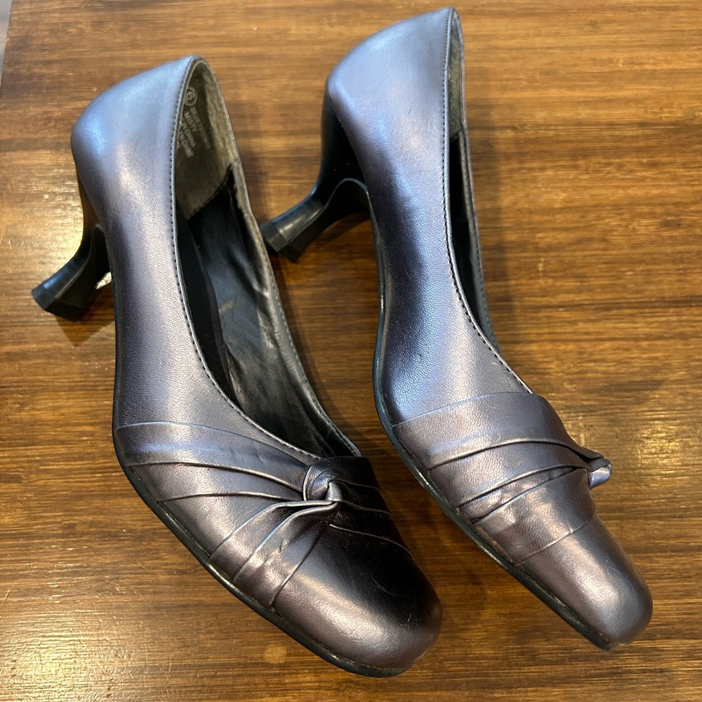 Mauve Short Heels